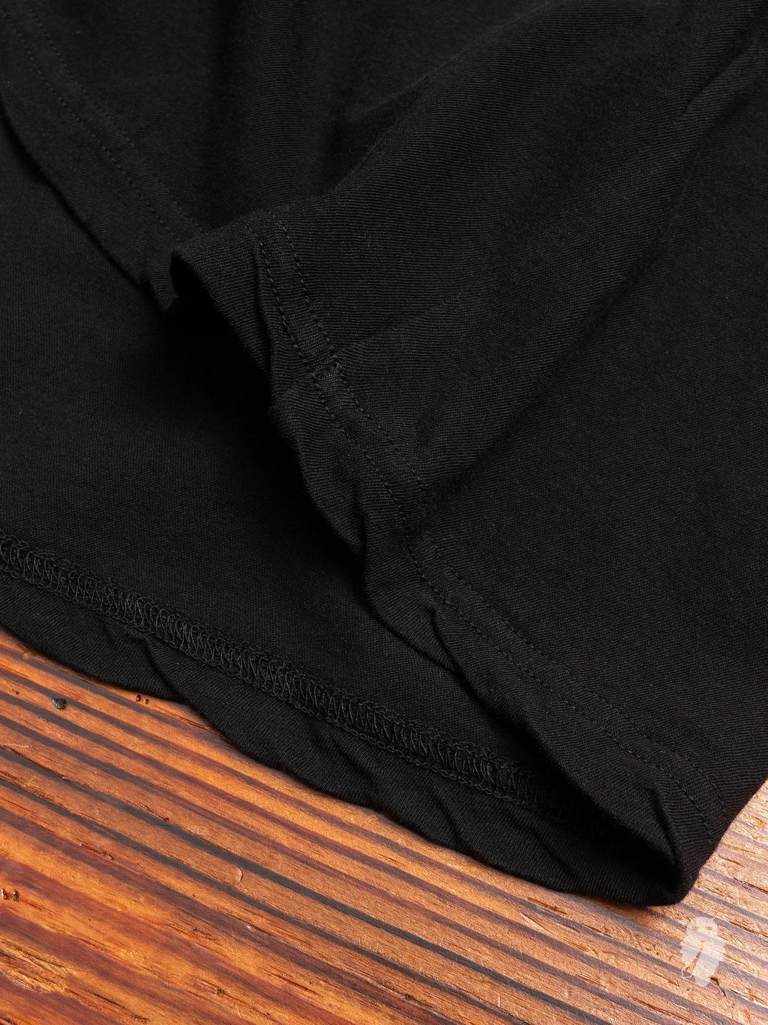 Drop Shoulder Relaxed T-Shirt in Black