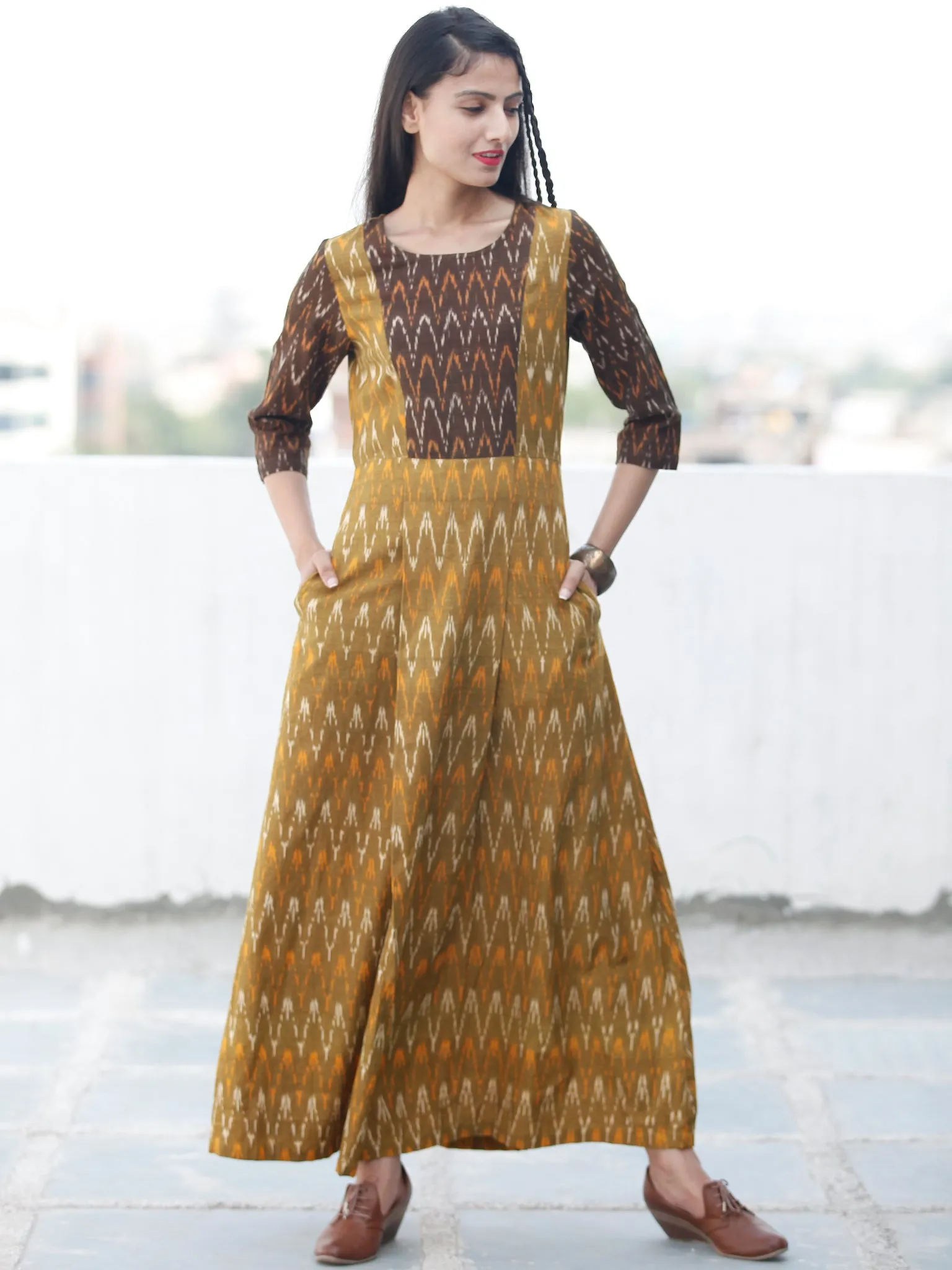 Everyday Elegance - Handwoven Ikat Cotton Dress - D322F960